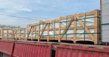 南通 芝麻白花岗岩地铺石出口专车-泰国游