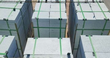 南通 芝麻白花岗岩5公分地铺石 花岗岩厂家工厂装车日常