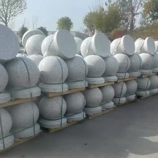 南通 白麻花岗岩石材圆球，石球，挡车球，隔离球，景观石球，风水球等