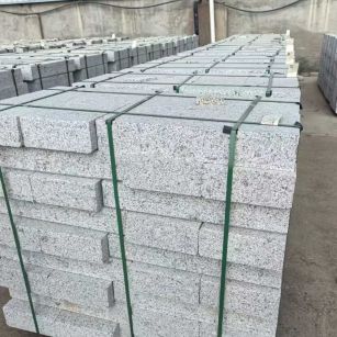 南通 白麻花岗岩路沿石，弧形路沿石，道牙石，马路牙子，界石，路缘石，平沿石，直岩石，平缘石等