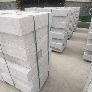 南通 白麻花岗岩路沿石，立缘石，平缘石，路牙石，道牙石，马路牙子等