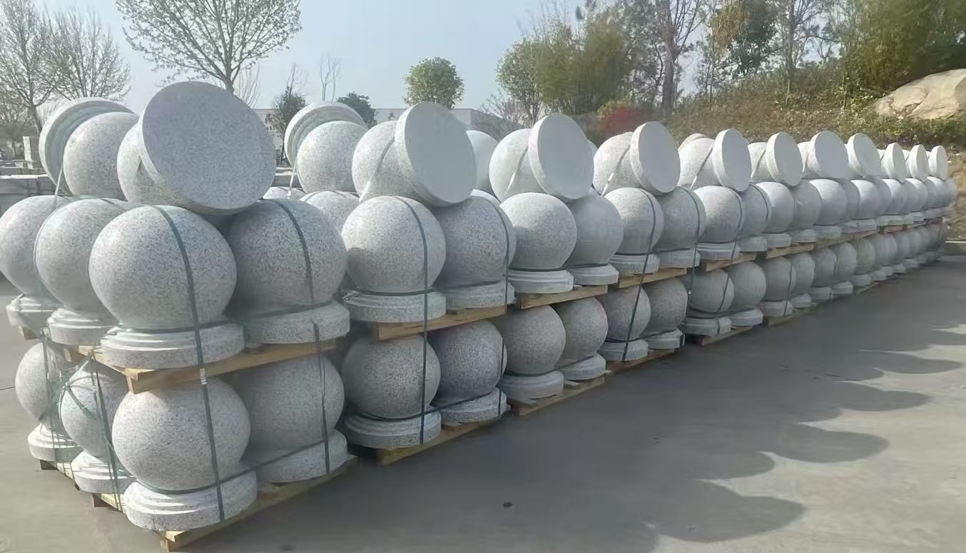 南通 白麻花岗岩石材圆球，石球，挡车球，隔离球，景观石球，风水球等