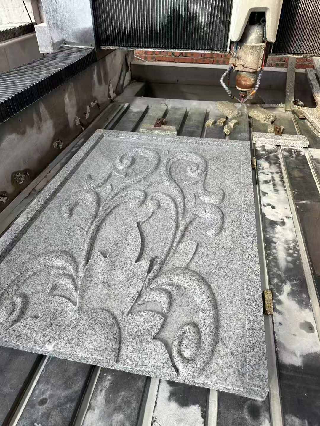 南通 白麻别墅干挂雕花板