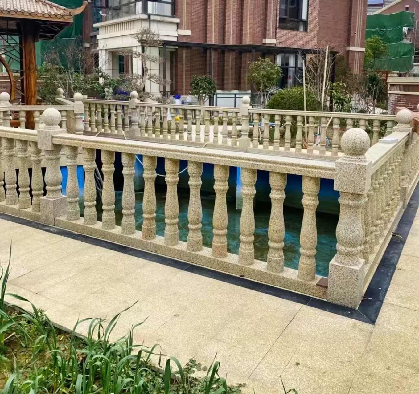 南通黄金麻花岗岩石材栏杆，扶手，将军柱，花瓶柱