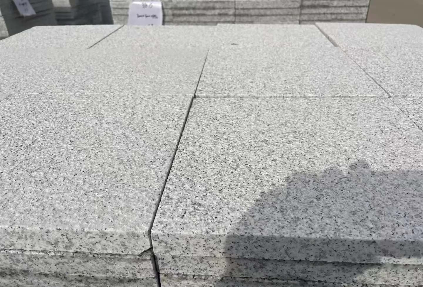 南通 白麻花岗岩石材推荐 荔枝面地铺石