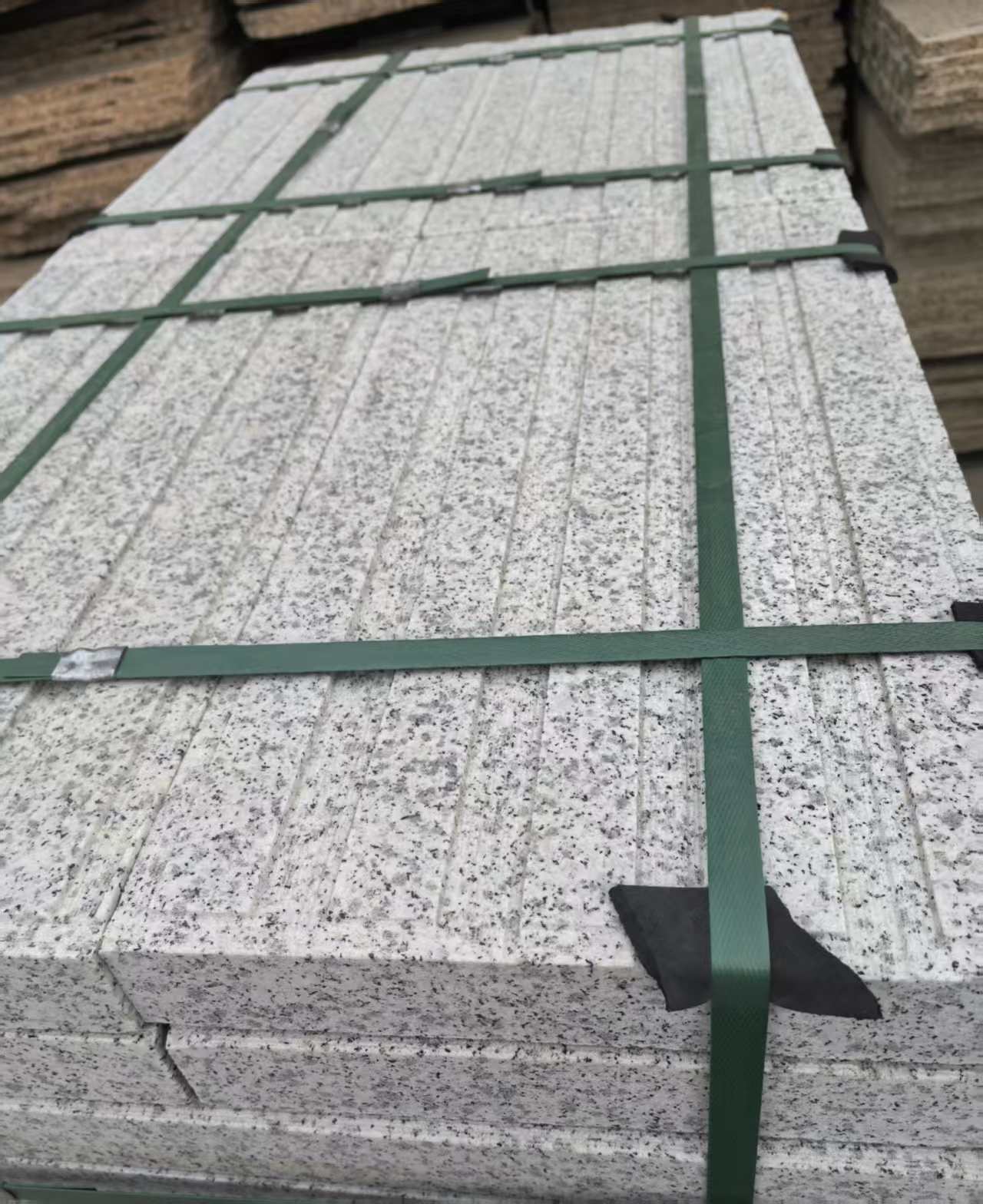 南通 白麻花岗岩直行盲道石，盲条，地铺石