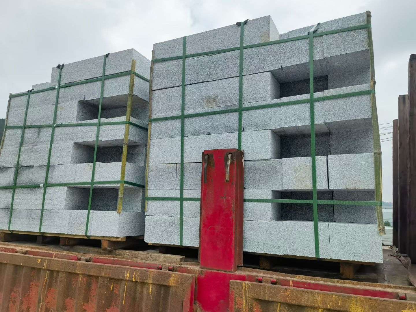 南通 芝麻白花岗岩路沿石，平石，路侧石，马路牙子，路缘石，立缘石，平缘石等