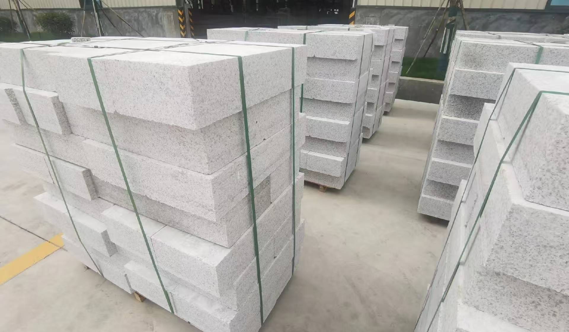 南通 白麻花岗岩路沿石，立缘石，平缘石，路牙石，道牙石，马路牙子等
