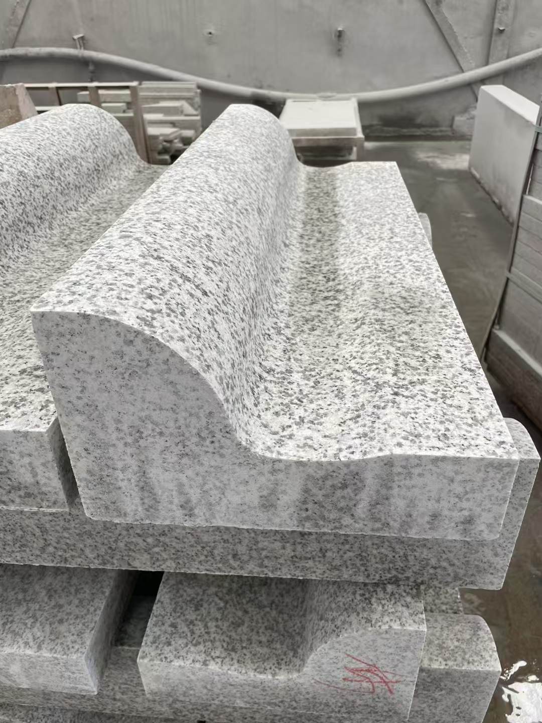 南通 白麻花岗岩S型路沿石，路侧石，马路牙子等