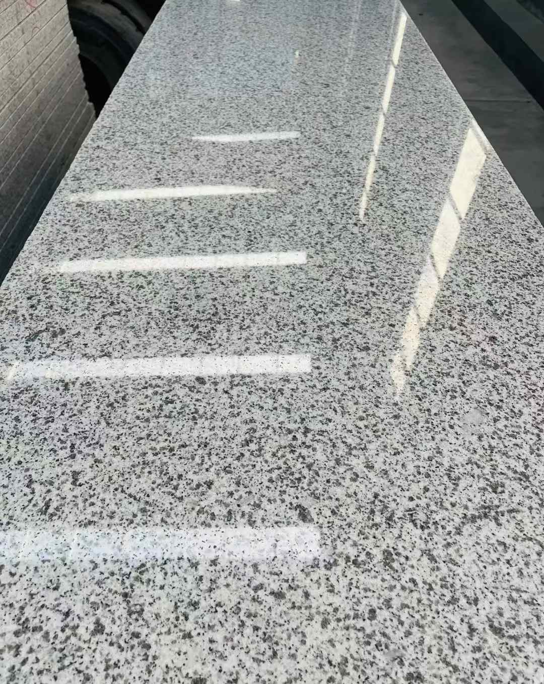 南通 白麻花岗岩光面毛板