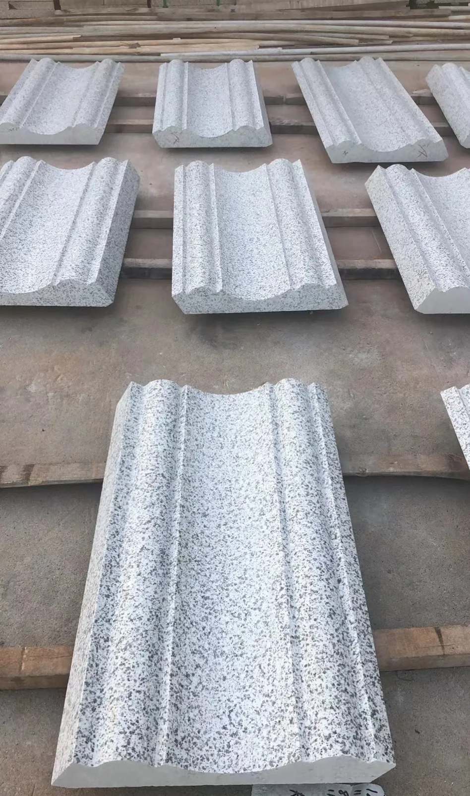 南通 白麻花岗岩光面别墅线条