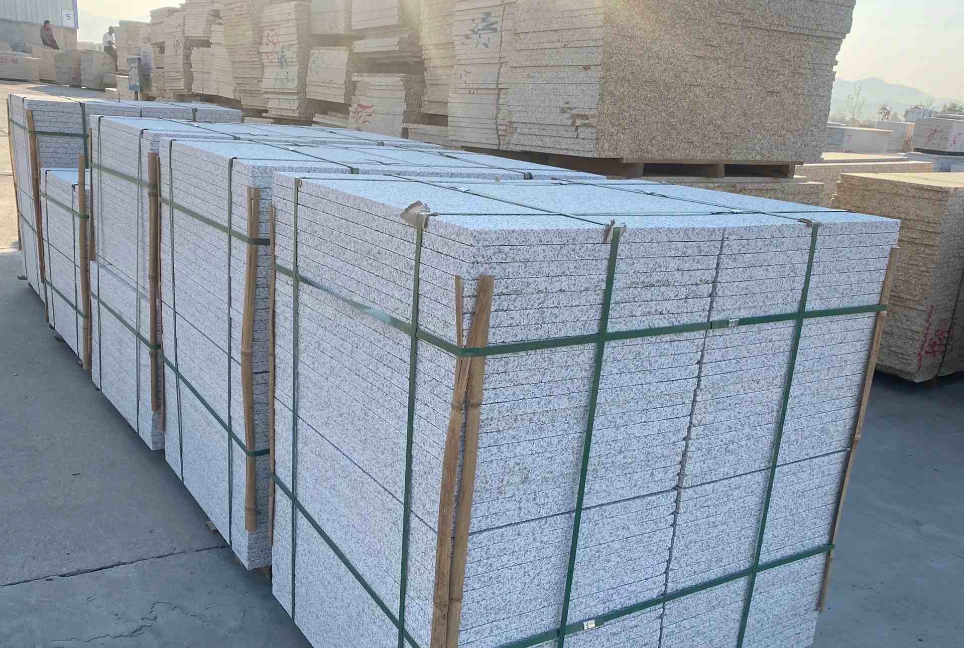 南通 白麻花岗岩荔枝面地铺石